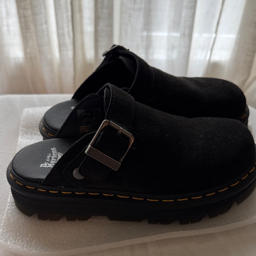 Dr Martens Zebzag Mule - Like New